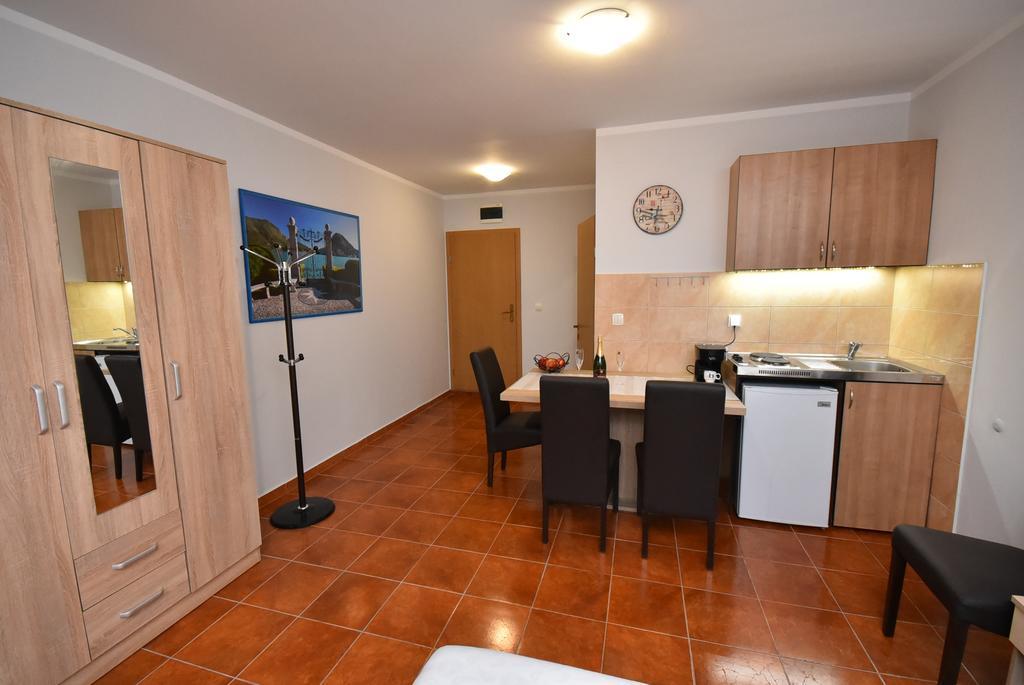 Apartmani Bozinovic Herceg Novi Exterior foto